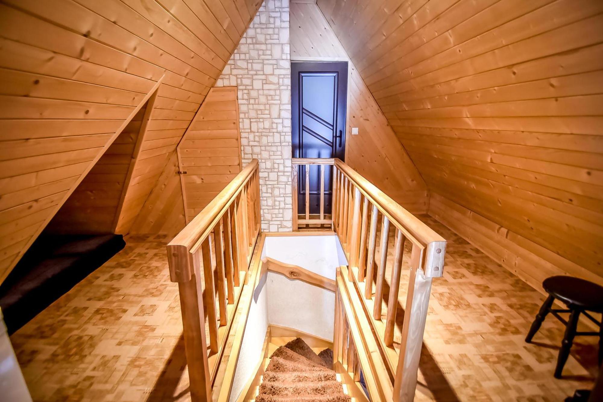 Ciukrowa Chatka Sauna & Jacuzzi Bed & Breakfast