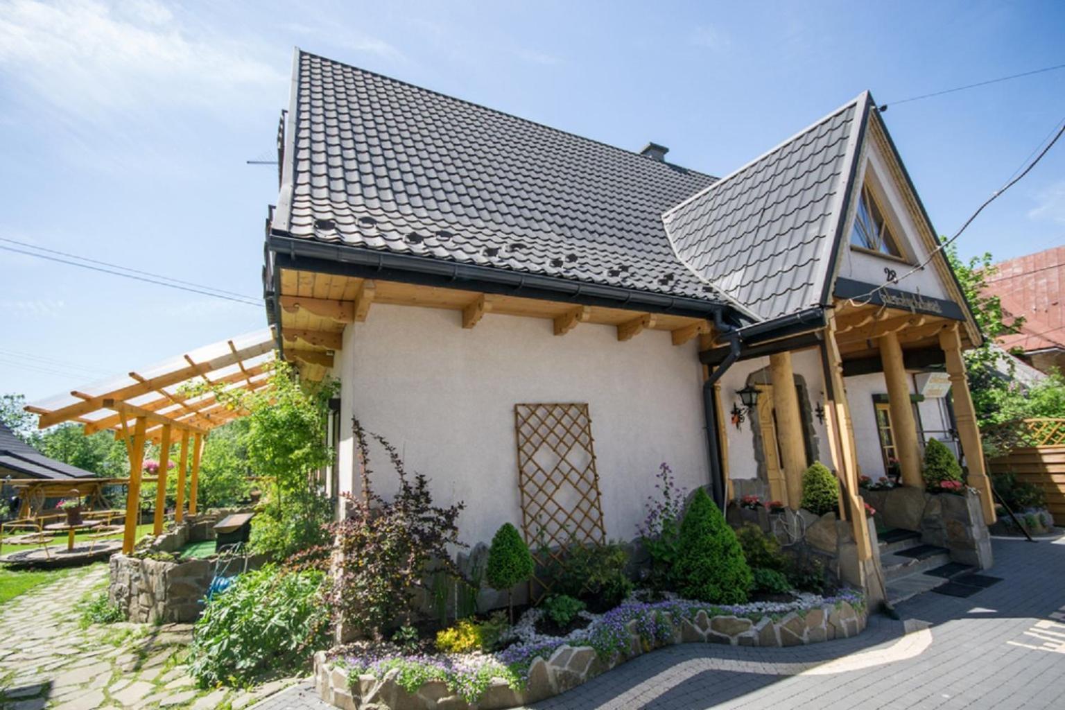 Ciukrowa Chatka Sauna & Jacuzzi