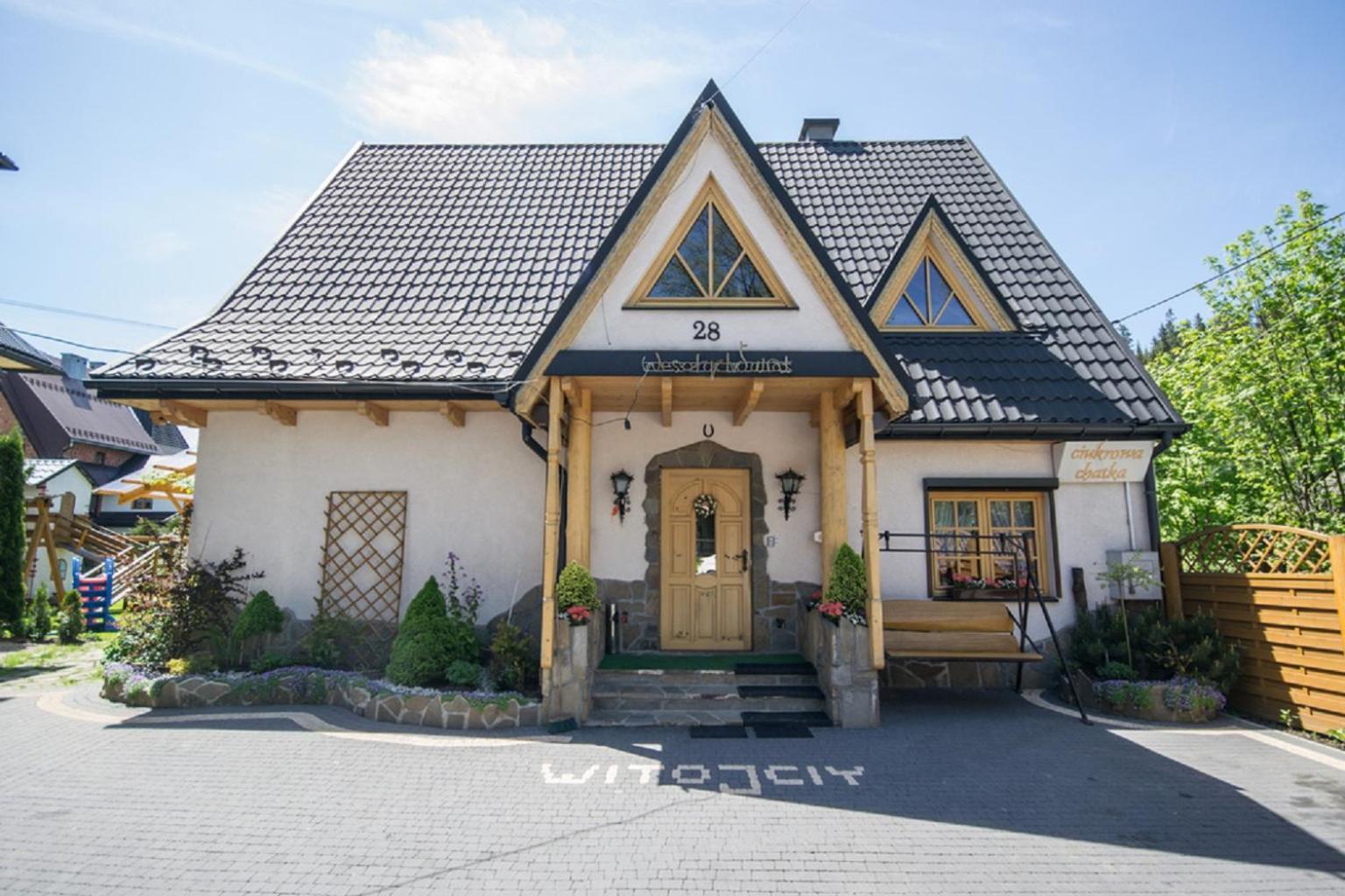 Ciukrowa Chatka Sauna & Jacuzzi * Poronin